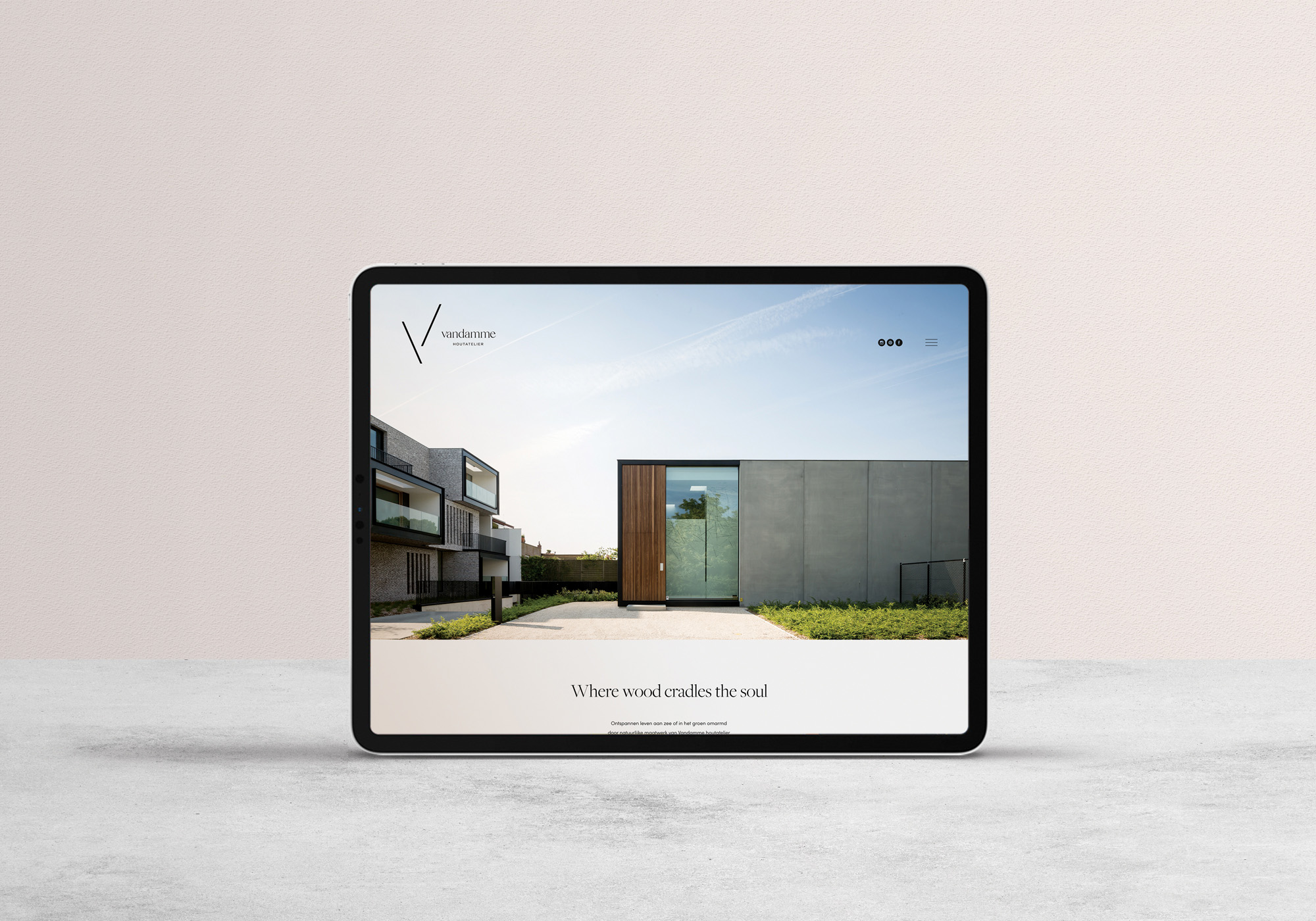 Professioneel websiteontwerp voor Vandamme Houtatelier, ontwikkeld door Plug